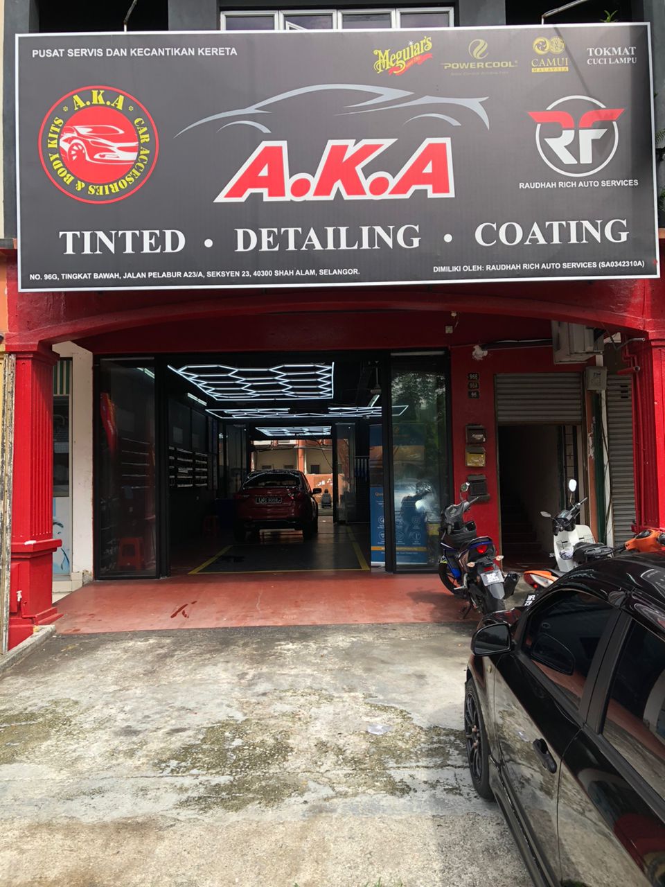 AKAR Tint , Detaling & Accessories - Shah Alam